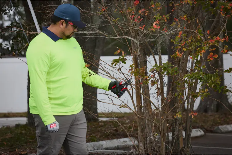 Zahradní nůžky Milwaukee 20 mm